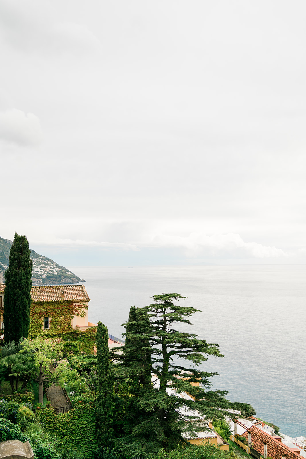Andrea Gallucci - Destination Wedding Photographer- Amalfi Coast Positano Santorini Barcellona Rome Ravello Paris New York Andrea Gallucci - Destination Wedding Photographer- Amalfi Coast Positano Santorini Barcellona Rome Ravello Paris New York