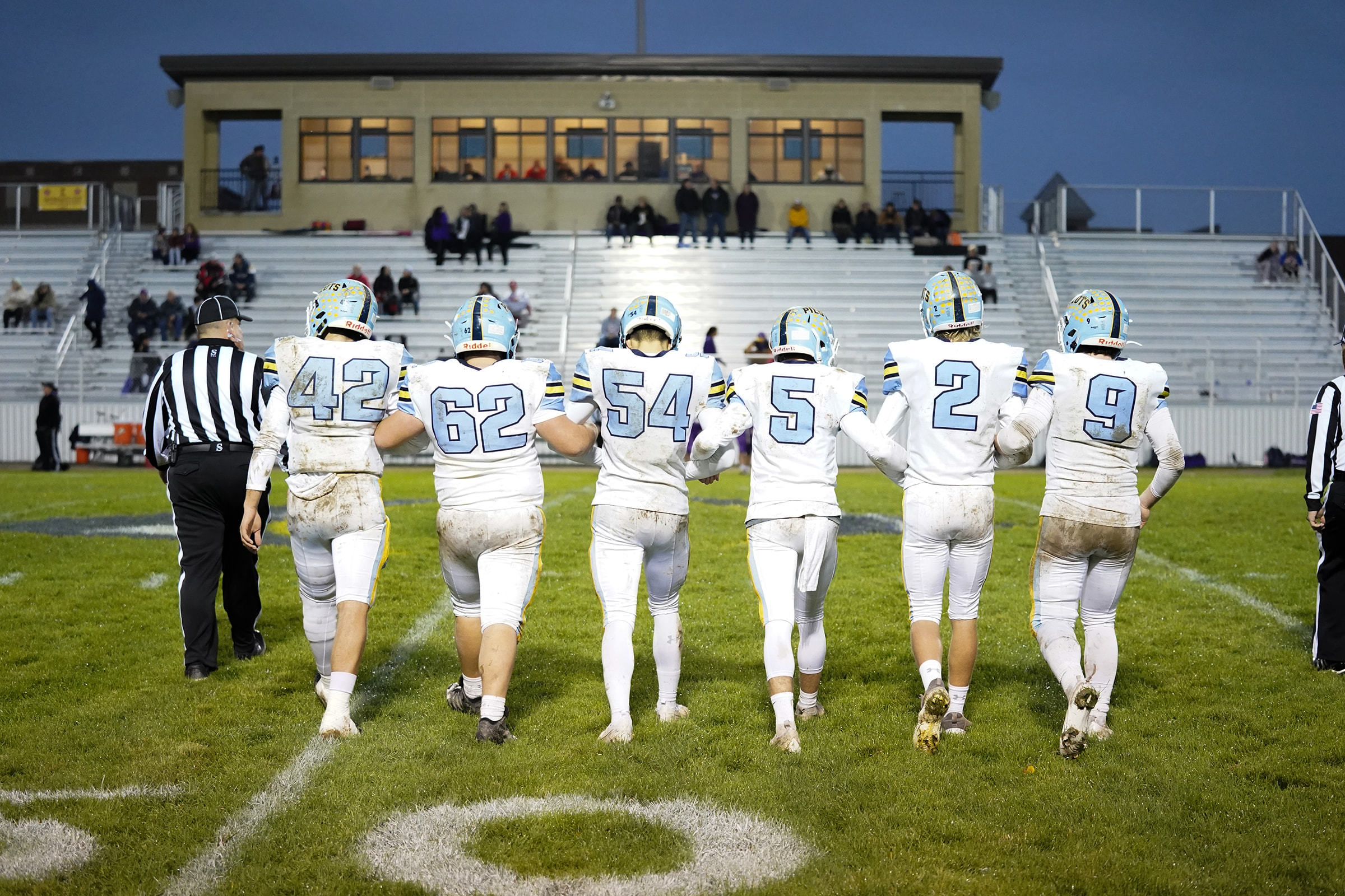 Football vs Leipsic 2021